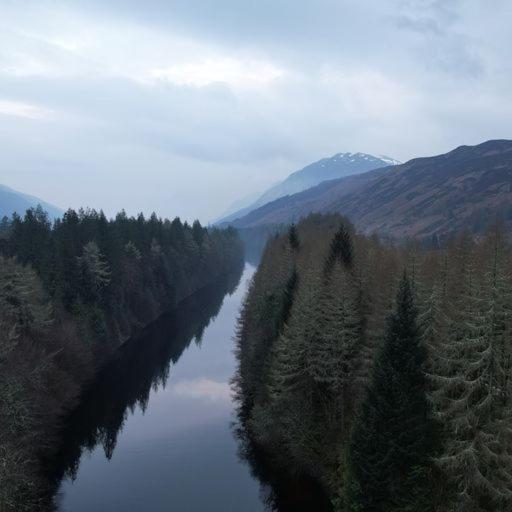 Great Glen Hostel スピーン・ブリッジ エクステリア 写真