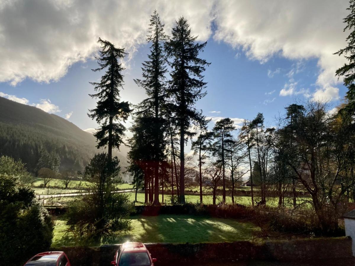 Great Glen Hostel スピーン・ブリッジ エクステリア 写真