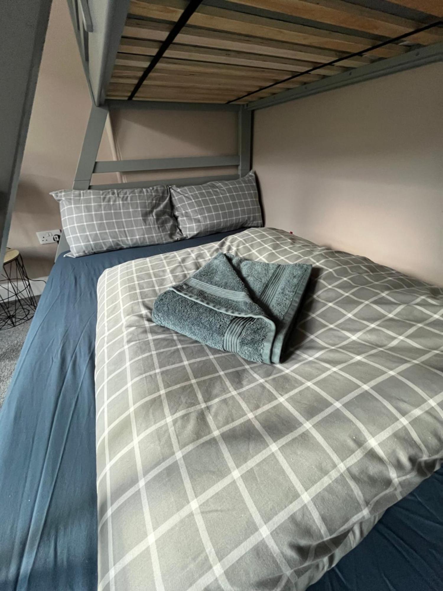 Great Glen Hostel スピーン・ブリッジ エクステリア 写真