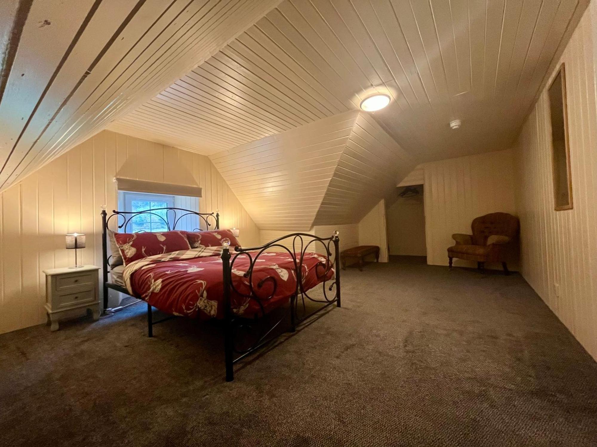 Great Glen Hostel スピーン・ブリッジ エクステリア 写真
