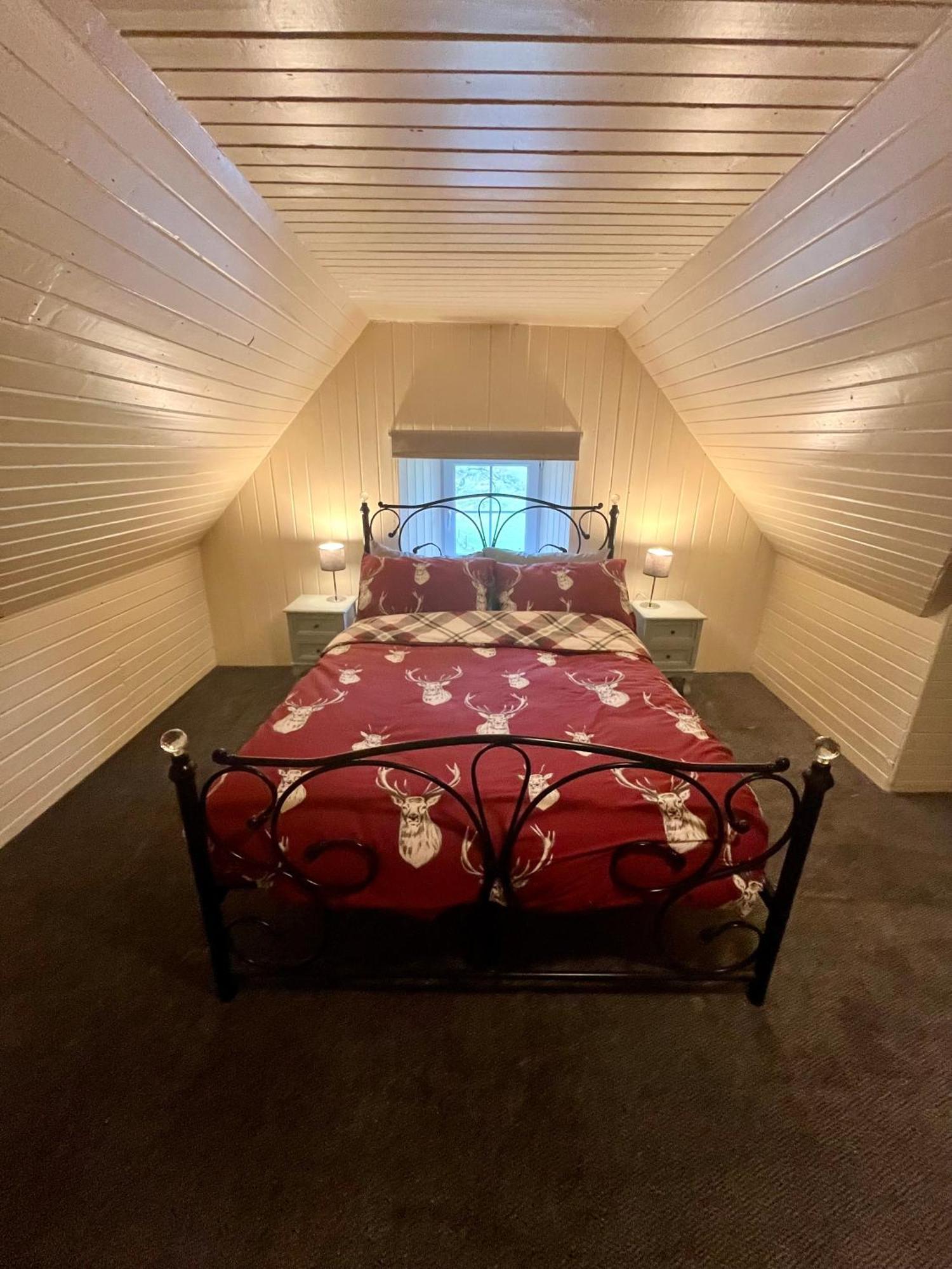 Great Glen Hostel スピーン・ブリッジ エクステリア 写真